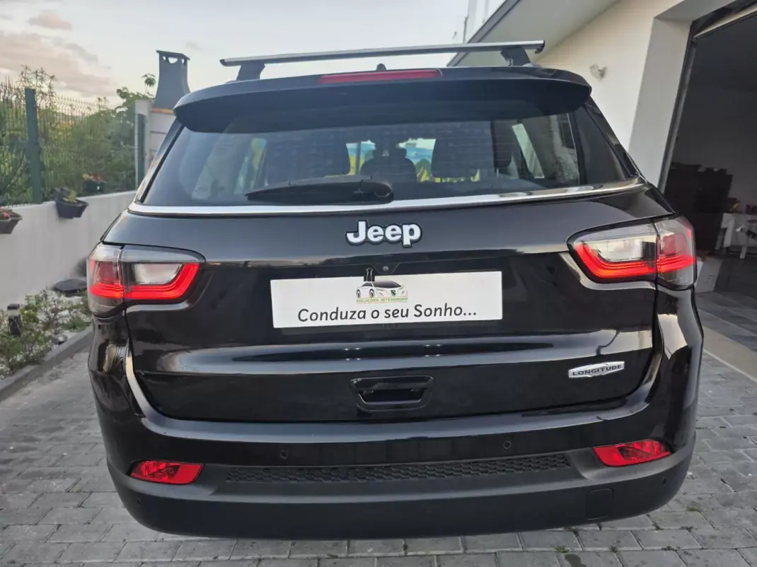 Jeep Compass 2021 - 20900 EUR, 142000 km - AUTO.MOTO.pt - 142000km - foto 34 de 65