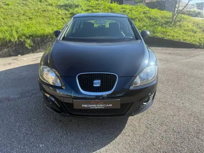 SEAT Leon 2011 - 7350 EUR, 217000 km - AUTO.MOTO.pt - 217000km - foto 2 de 24