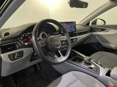 Audi A4 Avant 2022 - 21350 EUR, 187000 km - AUTO.MOTO.pt - 187000km - foto 11 de 38