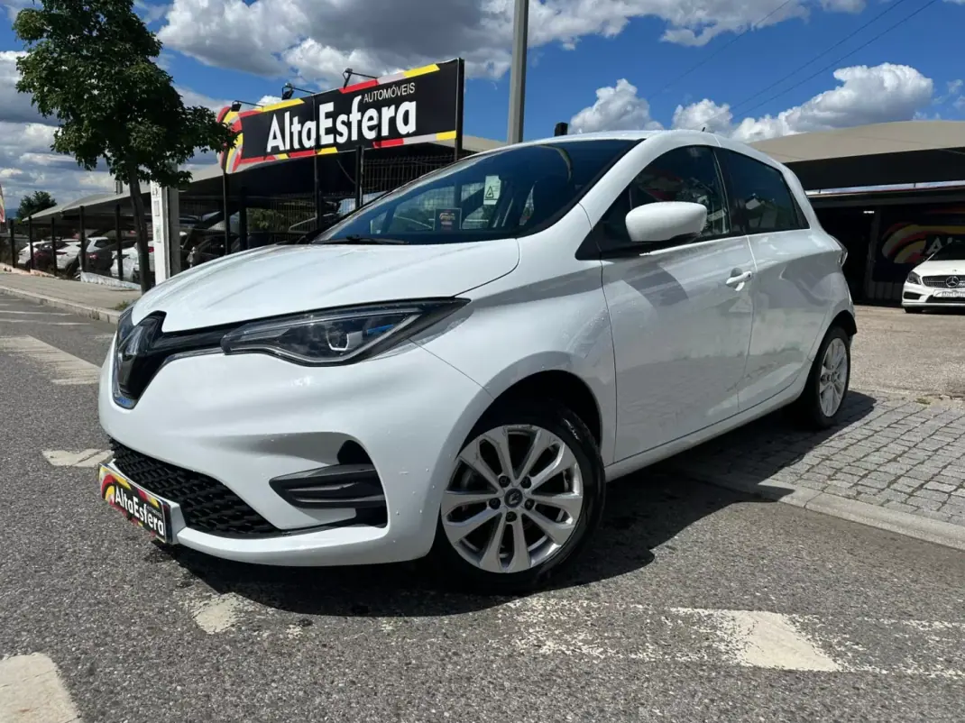 Renault Zoe 2020 - 17900 EUR, 44039 km - AUTO.MOTO.pt - 44039km - foto 1 de 33