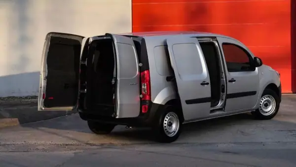 Mercedes-Benz Citan 2019 - 16500 EUR, 160000 km - 160000km - foto 16 de 28