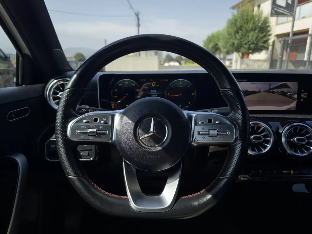 Mercedes-Benz A 180 2018 - 22990 EUR, 158000 km - 158000km - foto 18 de 41
