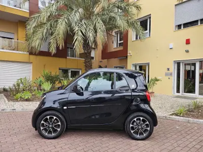 Smart Fortwo Cabrio 2017 - 10480 EUR, 120000 km - AUTO.MOTO.pt - 120000km - foto 3 de 8