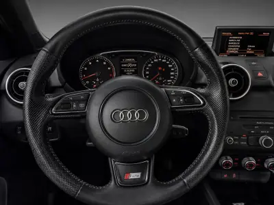 Audi A1 Sportback 2013 - 10900 EUR, 138900 km - 138900km - foto 10 de 24