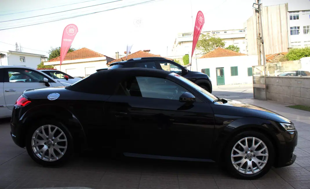 Audi TT Roadster 2015 - 23990 EUR, 151000 km - AUTO.MOTO.pt - 151000km - foto 28 de 37