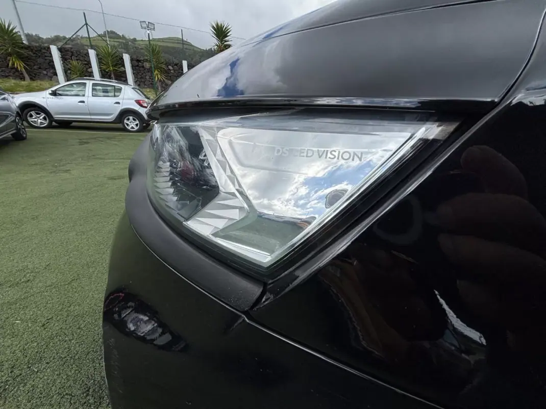 DS DS7 Crossback 2019 - 19490 EUR, 213100 km - AUTO.MOTO.pt - 213100km - foto 3 de 18