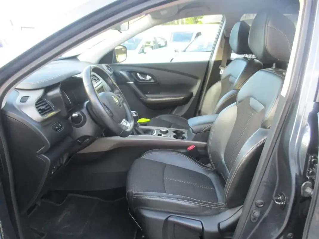Renault Kadjar 2018 - 14990 EUR, 105000 km - 105000km - foto 24 de 29