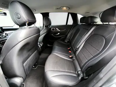 Mercedes-Benz GLC 300 2020 - 36950 EUR, 97454 km - AUTO.MOTO.pt - 97454km - foto 6 de 42