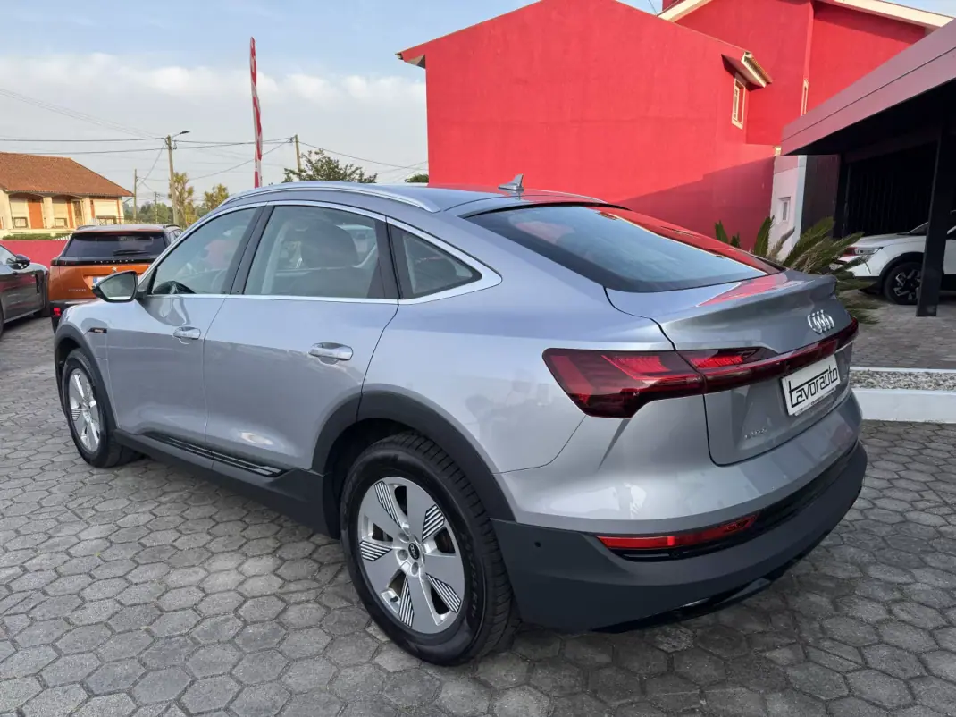 Audi e-tron Sportback 2020 - 28900 EUR, 102000 km - AUTO.MOTO.pt - 102000km - foto 6 de 54