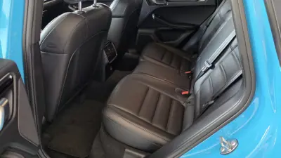 Porsche Macan 2018 - 46900 EUR, 189996 km - AUTO.MOTO.pt - 189996km - foto 48 de 56