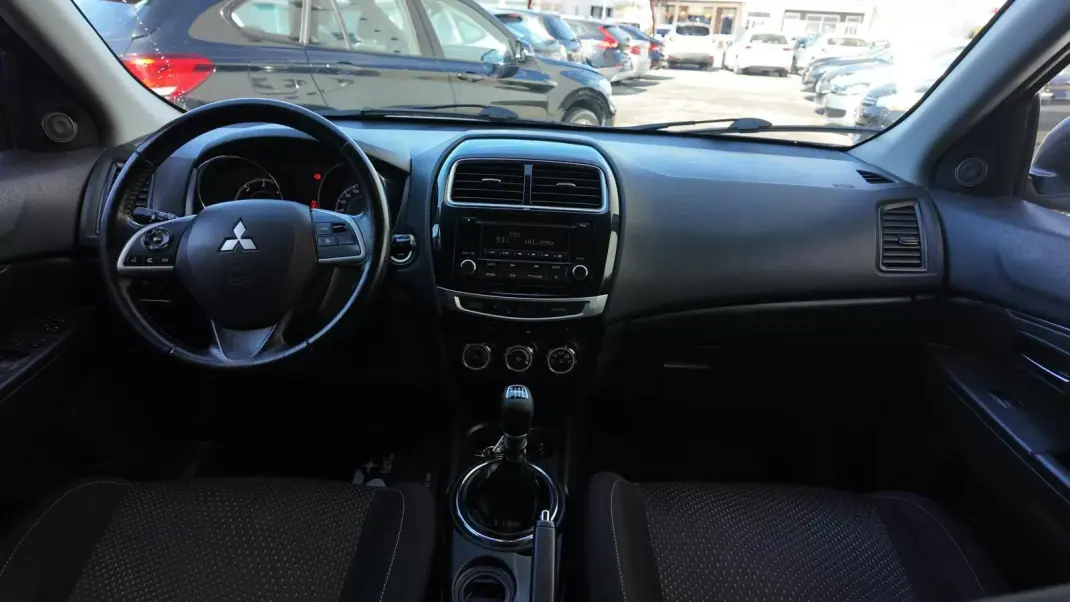 Mitsubishi ASX 2014 - 12500 EUR, 246233 km - AUTO.MOTO.pt - 246233km - foto 14 de 19