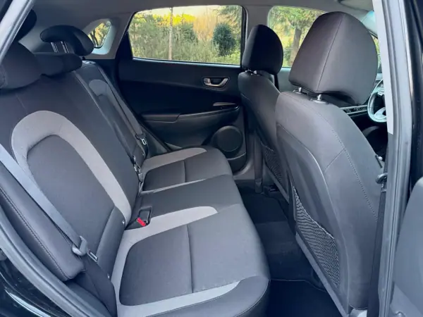 Hyundai Kauai 2019 - 15750 EUR, 106000 km - AUTO.MOTO.pt - 106000km - foto 15 de 22