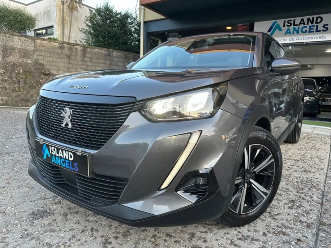 Peugeot 2008 2021 - 16500 EUR, 158900 km - AUTO.MOTO.pt - 158900km - foto 1 de 52