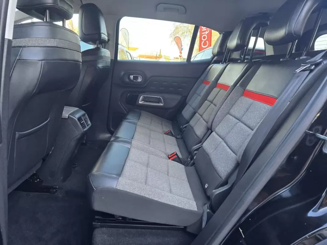 Citroën C5 Aircross 2019 - 18500 EUR, 117400 km - AUTO.MOTO.pt - 117400km - foto 22 de 24