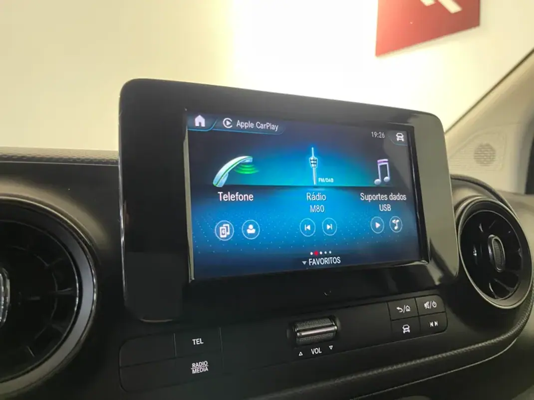 Mercedes-Benz 2022 - 17750 EUR, 45000 km - AUTO.MOTO.pt - 45000km - foto 21 de 28