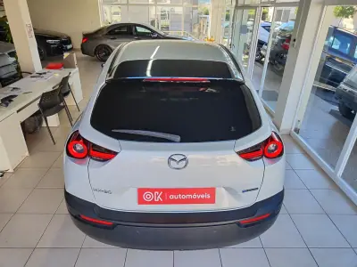 Mazda MX-30 2021 - 17650 EUR, 59000 km - 59000km - foto 10 de 39
