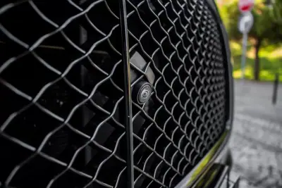 Bentley Bentayga 2022 - 230000 EUR, 70942 km - AUTO.MOTO.pt - 70942km - foto 10 de 57