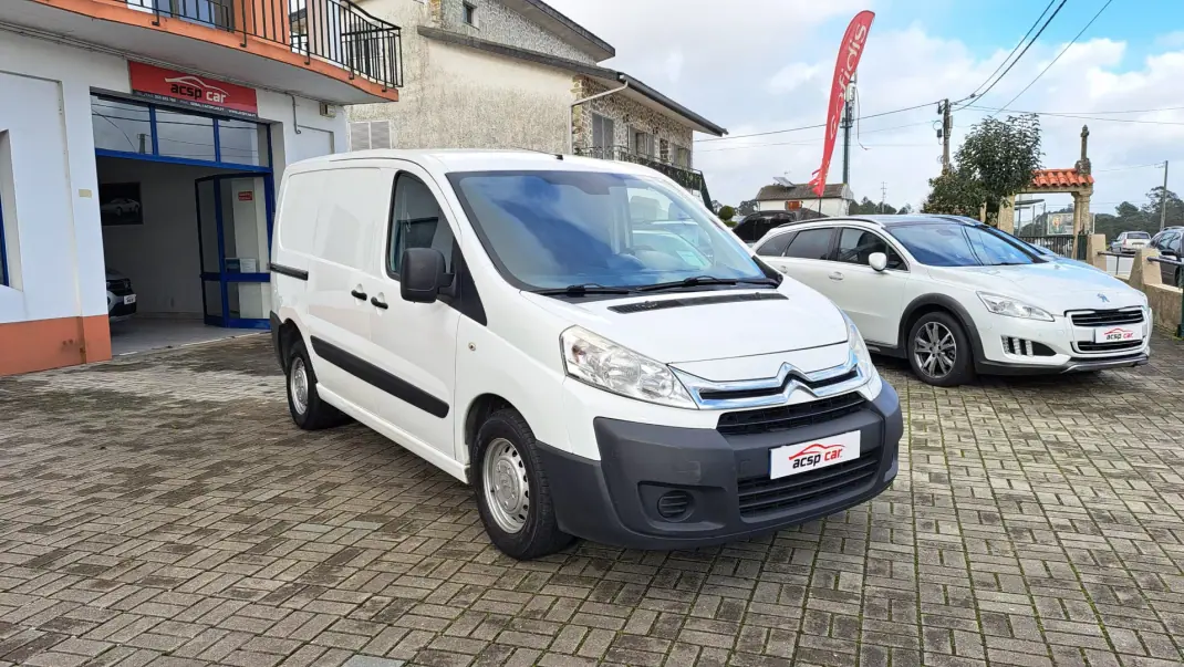 Citroën Jumpy 2012 - 8900 EUR, 361065 km - AUTO.MOTO.pt - 361065km - foto 1 de 23