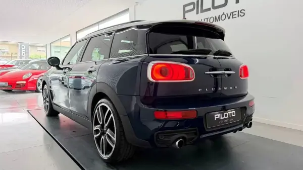 MINI Clubman 2016 - 18000 EUR, 196000 km - AUTO.MOTO.pt - 196000km - foto 5 de 27