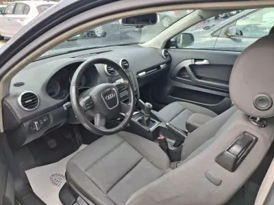 Audi A3 2012 - 9990 EUR, 279321 km - AUTO.MOTO.pt - 279321km - foto 17 de 20