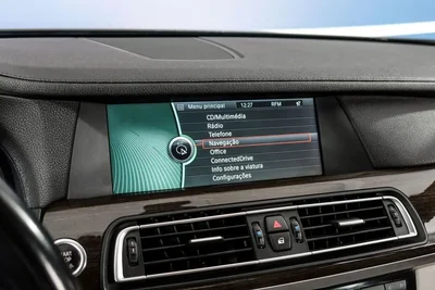 BMW 730 2011 - 25000 EUR, 172477 km - AUTO.MOTO.pt - 172477km - foto 20 de 26