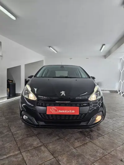 Peugeot 208 2019 - 11950 EUR, 90328 km - AUTO.MOTO.pt - 90328km - foto 49 de 90
