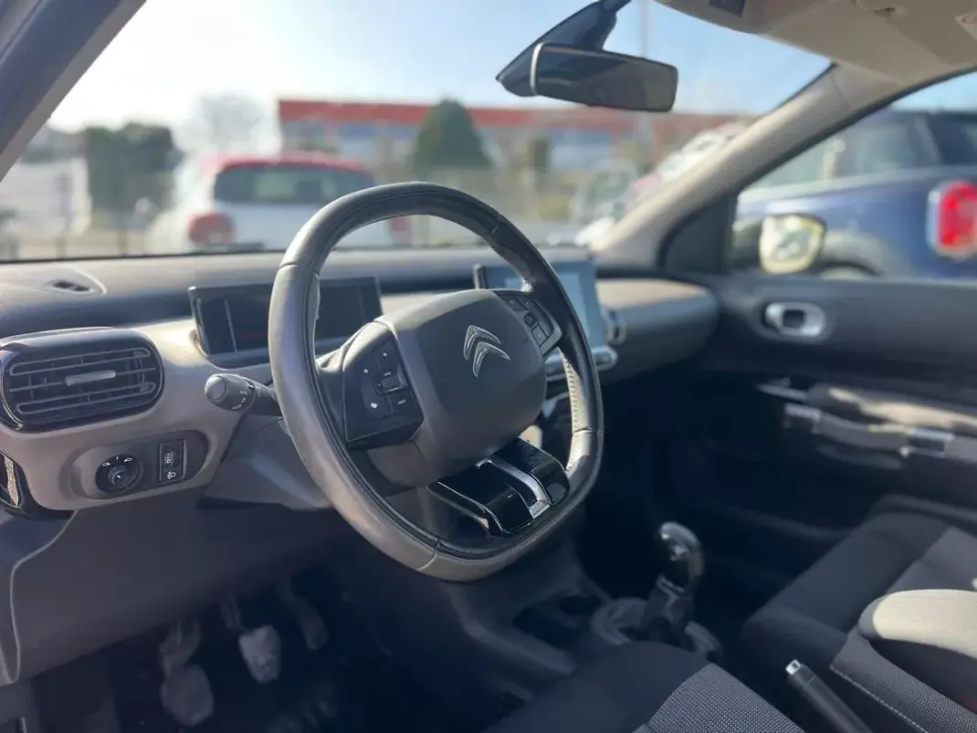 Citroën C4 Cactus 2017 - 10900 EUR, 69000 km - AUTO.MOTO.pt - 69000km - foto 5 de 16