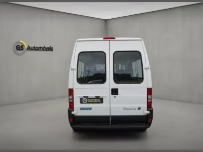Fiat Ducato 2004 - 10500 EUR, 275000 km - AUTO.MOTO.pt - 275000km - foto 2 de 11