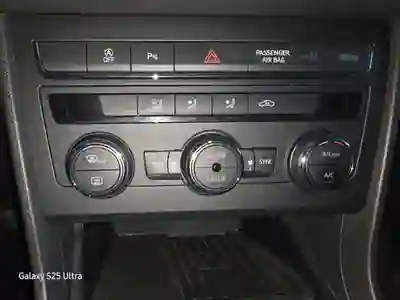 SEAT Leon 2020 - 16500 EUR, 44500 km - foto 1 de 15
