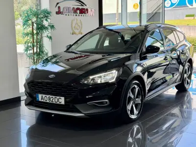 Ford Focus SW 2022 - 15999 EUR, 101021 km - AUTO.MOTO.pt - 101021km - foto 4 de 34