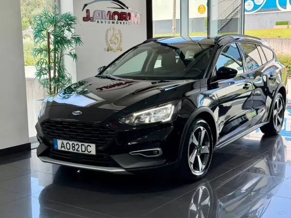Ford Focus SW 2022 - 15999 EUR, 101021 km - AUTO.MOTO.pt - 101021km - foto 4 de 34