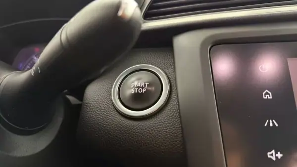 Renault Kadjar 2019 - 14990 EUR, 110028 km - AUTO.MOTO.pt - 110028km - foto 21 de 37