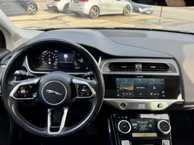 Jaguar I-Pace 2021 - 34999 EUR, 50000 km - AUTO.MOTO.pt - 50000km - foto 8 de 27