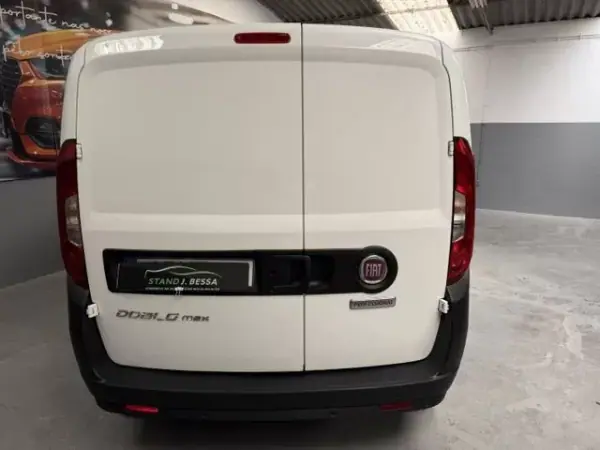 Fiat Doblo 2019 - 8999 EUR, 160500 km - AUTO.MOTO.pt - 160500km - foto 5 de 10