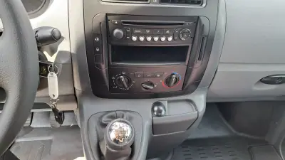 Citroën Jumpy 2009 - 12900 EUR, 200756 km - AUTO.MOTO.pt - 200756km - foto 8 de 11