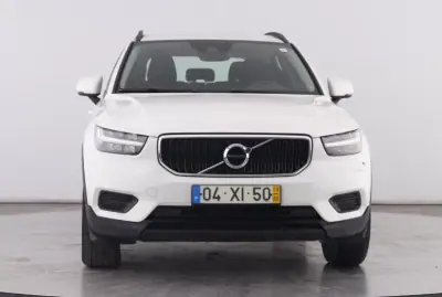 Volvo XC 40 2019 - 22000 EUR, 105021 km - AUTO.MOTO.pt - 105021km - foto 5 de 13