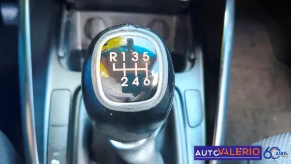 Kia Carens 2016 - 12950 EUR, 131881 km - AUTO.MOTO.pt - 131881km - foto 24 de 35