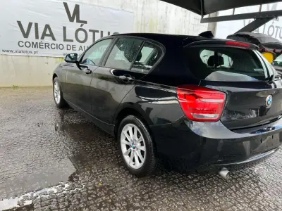 BMW 118 2015 - 13500 EUR, 175200 km - AUTO.MOTO.pt - 175200km - foto 12 de 12