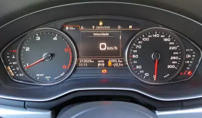 Audi A5 Sportback 2018 - 19750 EUR, 210000 km - AUTO.MOTO.pt - 210000km - foto 27 de 32