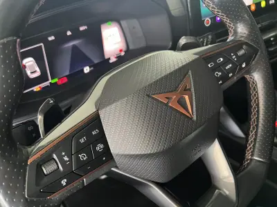 Cupra Formentor 2022 - 26900 EUR, 80652 km - AUTO.MOTO.pt - 80652km - foto 13 de 25