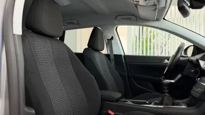 Peugeot 308 SW 2020 - 11990 EUR, 153706 km - AUTO.MOTO.pt - 153706km - foto 27 de 34