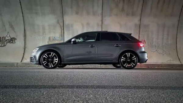 Audi S3 Sportback 2019 - 36500 EUR, 114000 km - AUTO.MOTO.pt - 114000km - foto 7 de 29