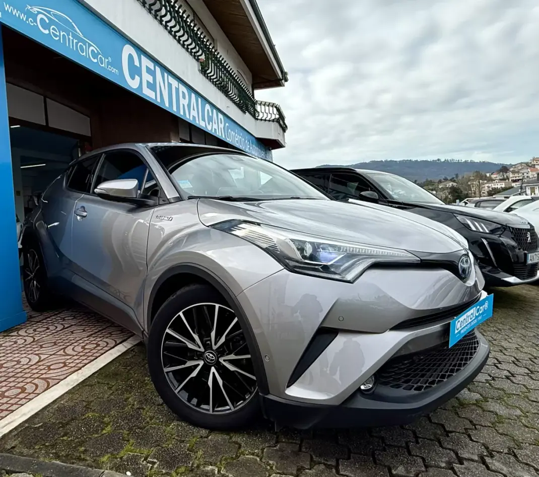 Toyota C-HR 2019 - 23950 EUR, 92000 km - 92000km - foto 2 de 25