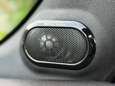 MINI 3 Portas 2016 - 23450 EUR, 162221 km - 162221km - foto 14 de 18