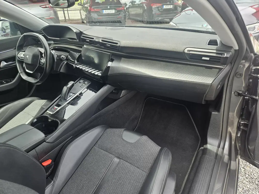 Peugeot 508 SW 2021 - 21500 EUR, 100130 km - AUTO.MOTO.pt - 100130km - foto 75 de 77