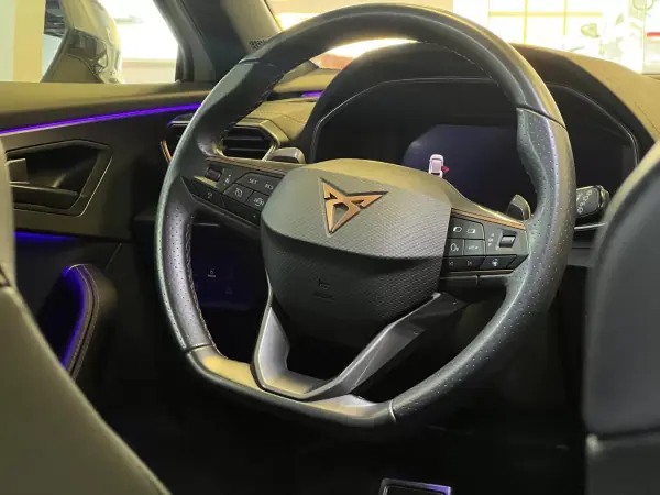 Cupra Formentor 2022 - 29990 EUR, 48000 km - AUTO.MOTO.pt - 48000km - foto 17 de 52