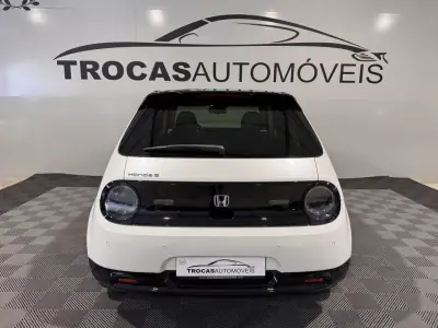 Honda e 2022 - 27500 EUR, 8470 km - AUTO.MOTO.pt - 8470km - foto 58 de 59