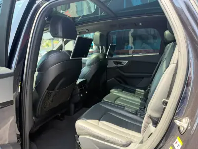 Audi Q7 2017 - 25500 EUR, 265000 km - AUTO.MOTO.pt - 265000km - foto 18 de 18
