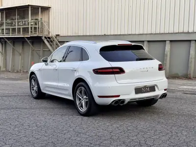 Porsche Macan 2016 - 45990 EUR, 132000 km - AUTO.MOTO.pt - 132000km - foto 5 de 34