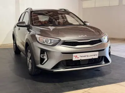 Kia Stonic 2025 - 16990 EUR, 19459 km - AUTO.MOTO.pt - 19459km - foto 3 de 25